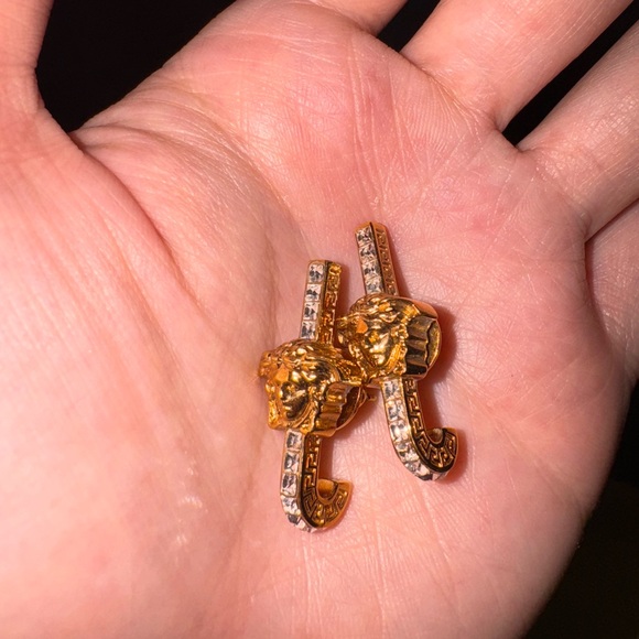 Versace Medusa Earrings W/ diamonds - Picture 4 of 4